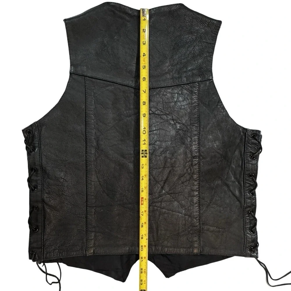 UNIK Leather Motorcycle Vest Men Sz 42 Snaps Lace-Up Sides Pockets Biker‎